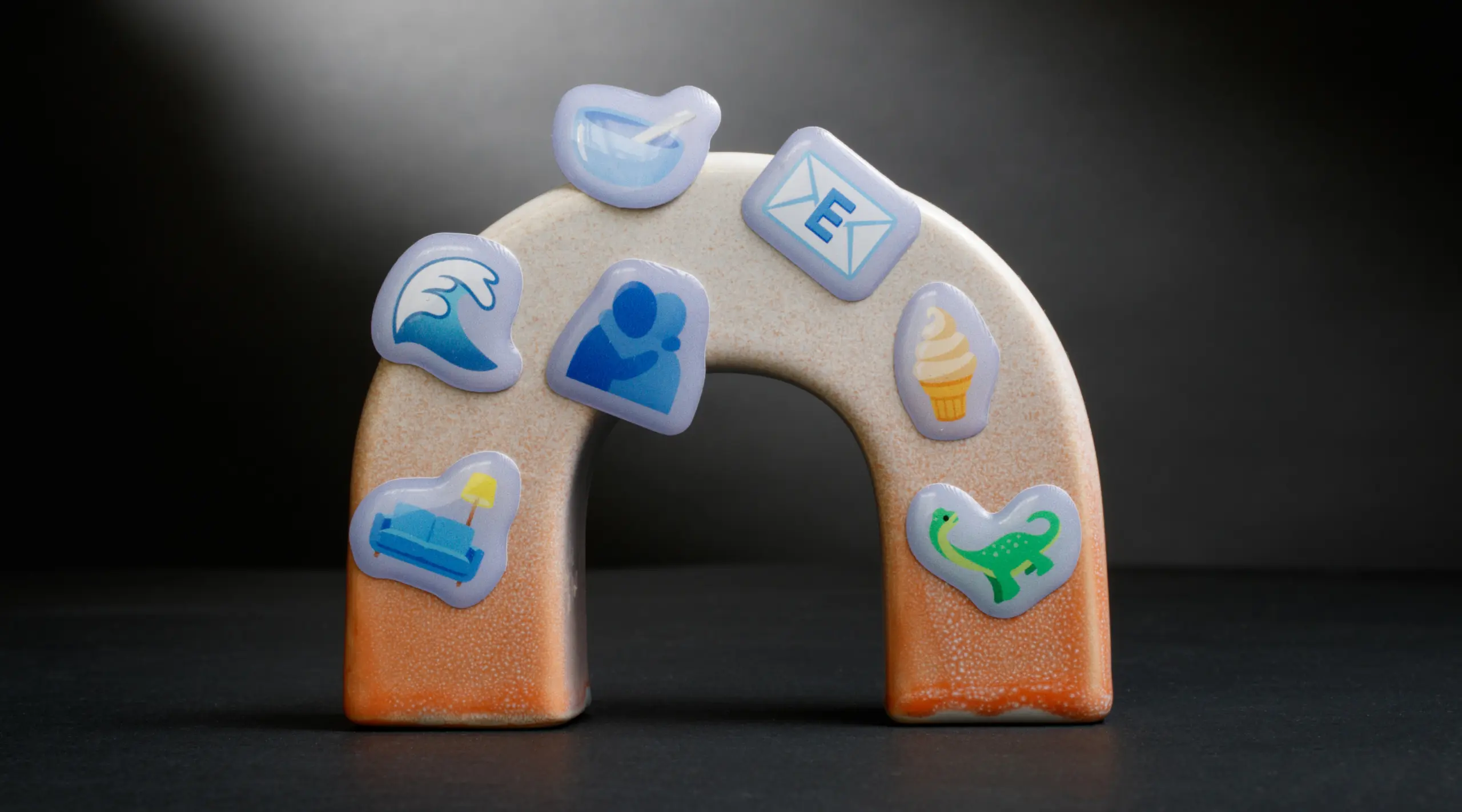 наклейки со смолой