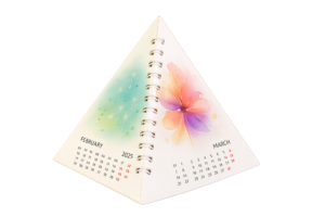 Печать настольных перекидных календарей пирамидок в Copy.ru